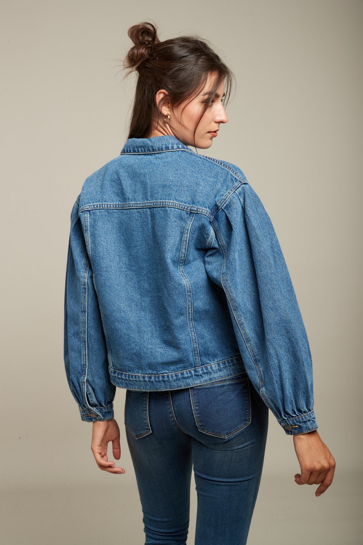 Blouson en jean épaules bouffantes - Sania