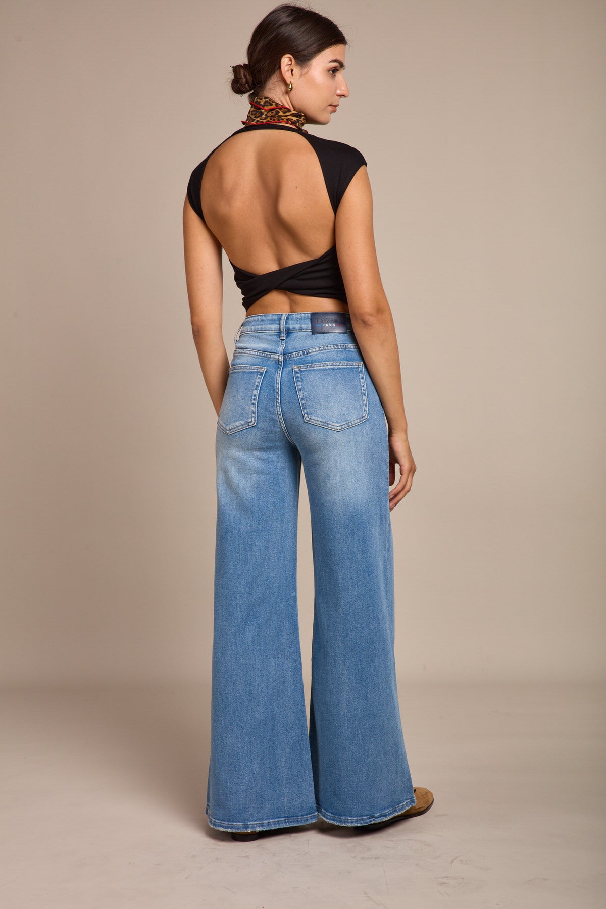 Large width jeans- Loca