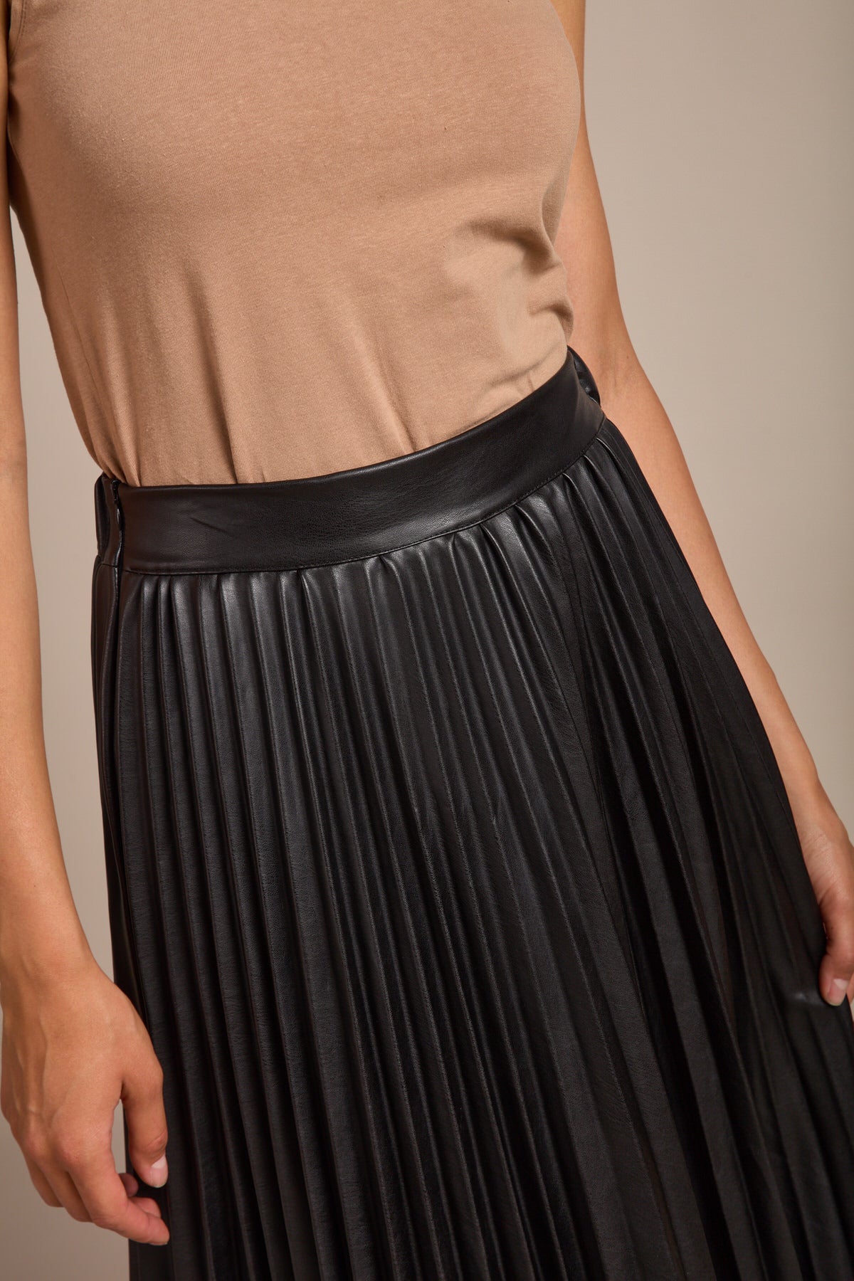 Simmed pleated skirt - Dolls