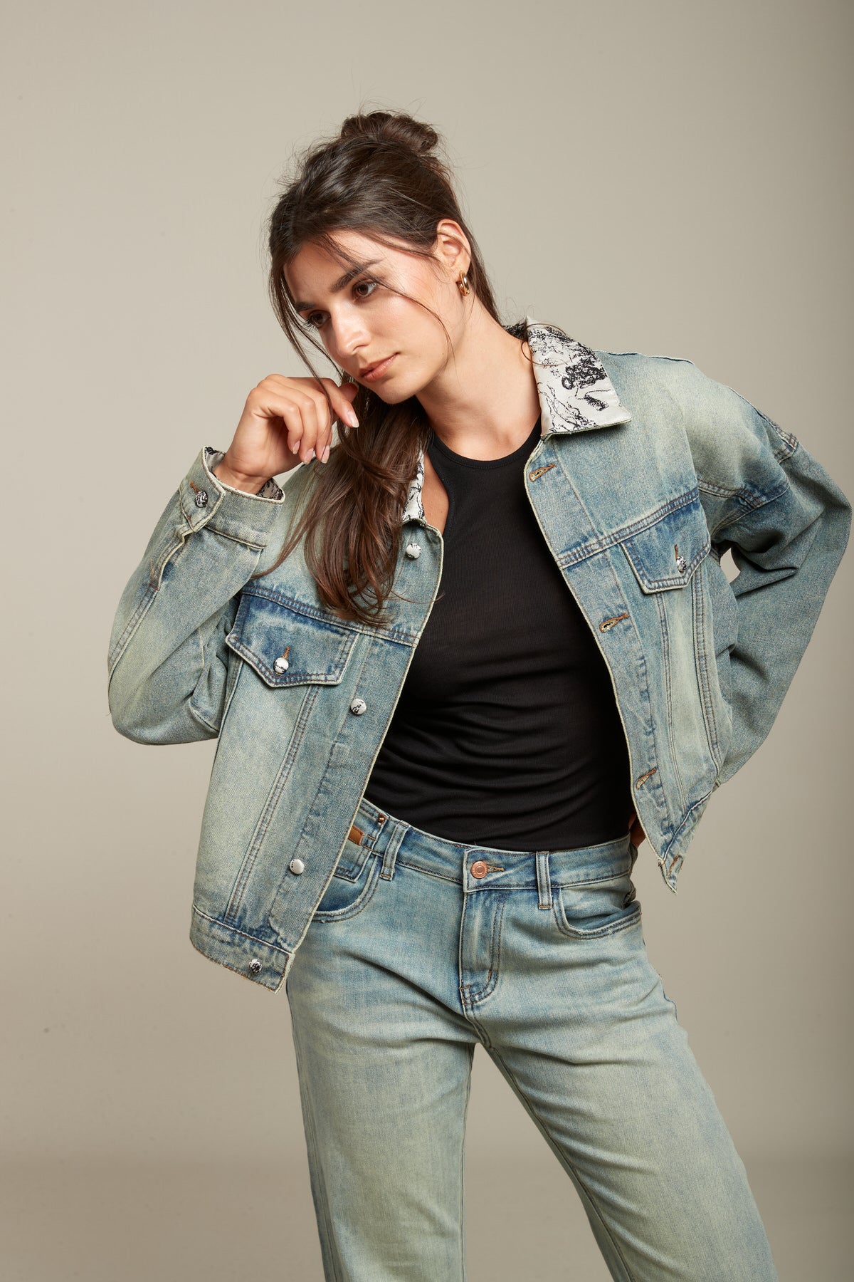 Blouson en jean imprimé satin - Cloud